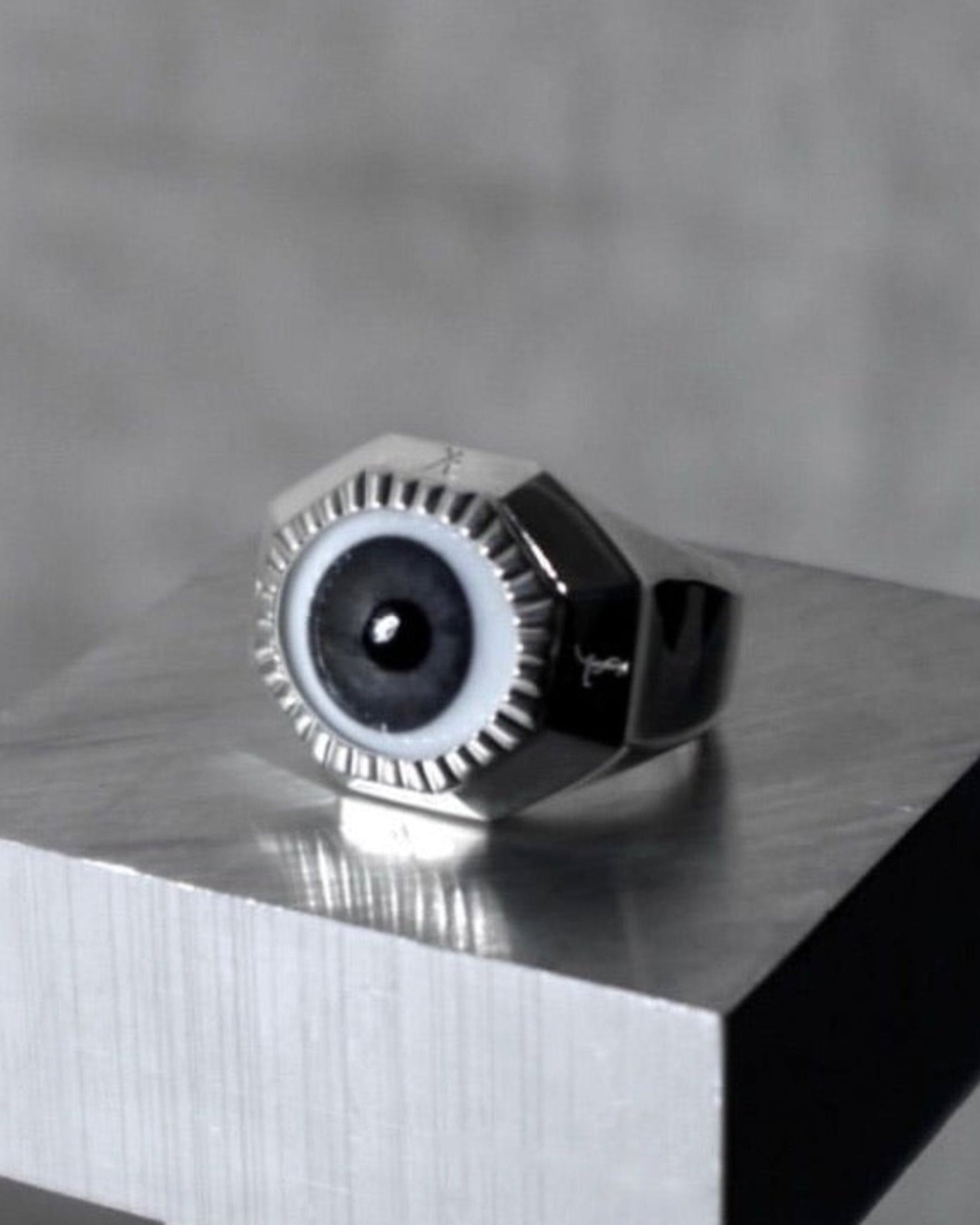 GLASS EYE RING