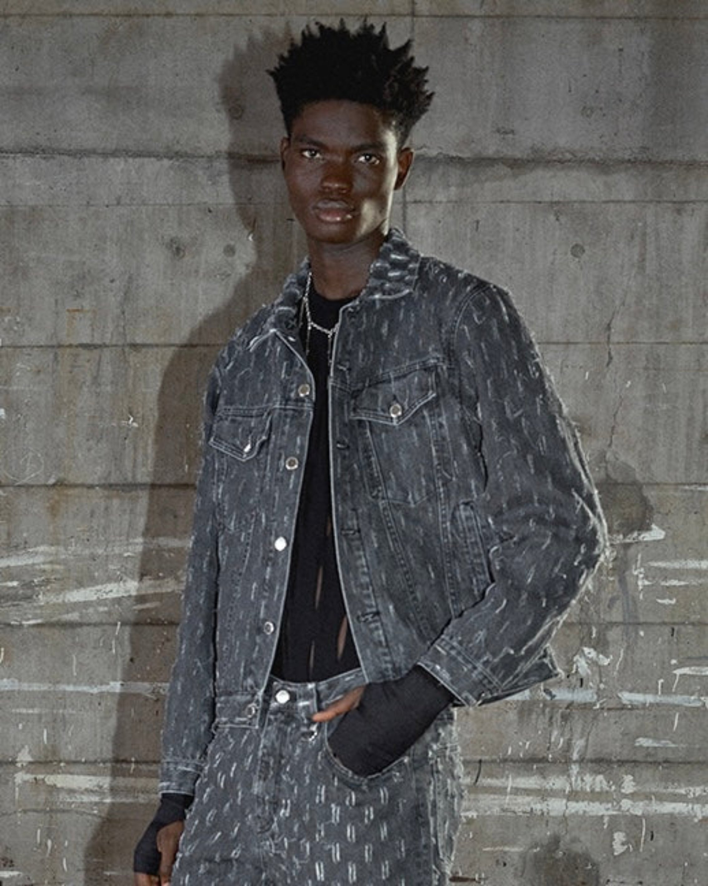 SLASHED DENIM JACKET