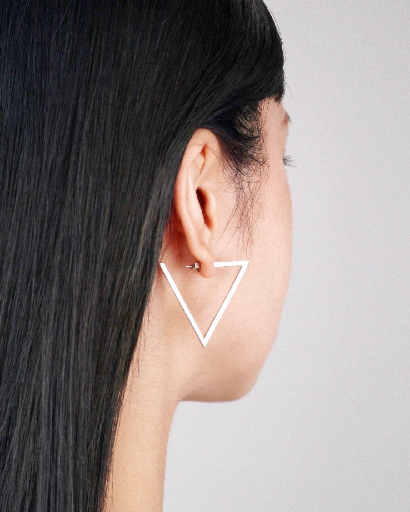 TRIANGLE PIERCE