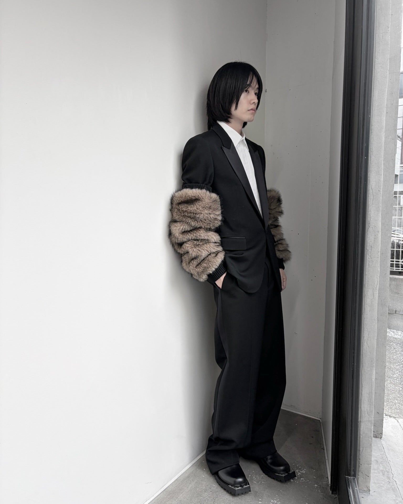DOESKIN SINGLE BREASTED DINNER JACKET