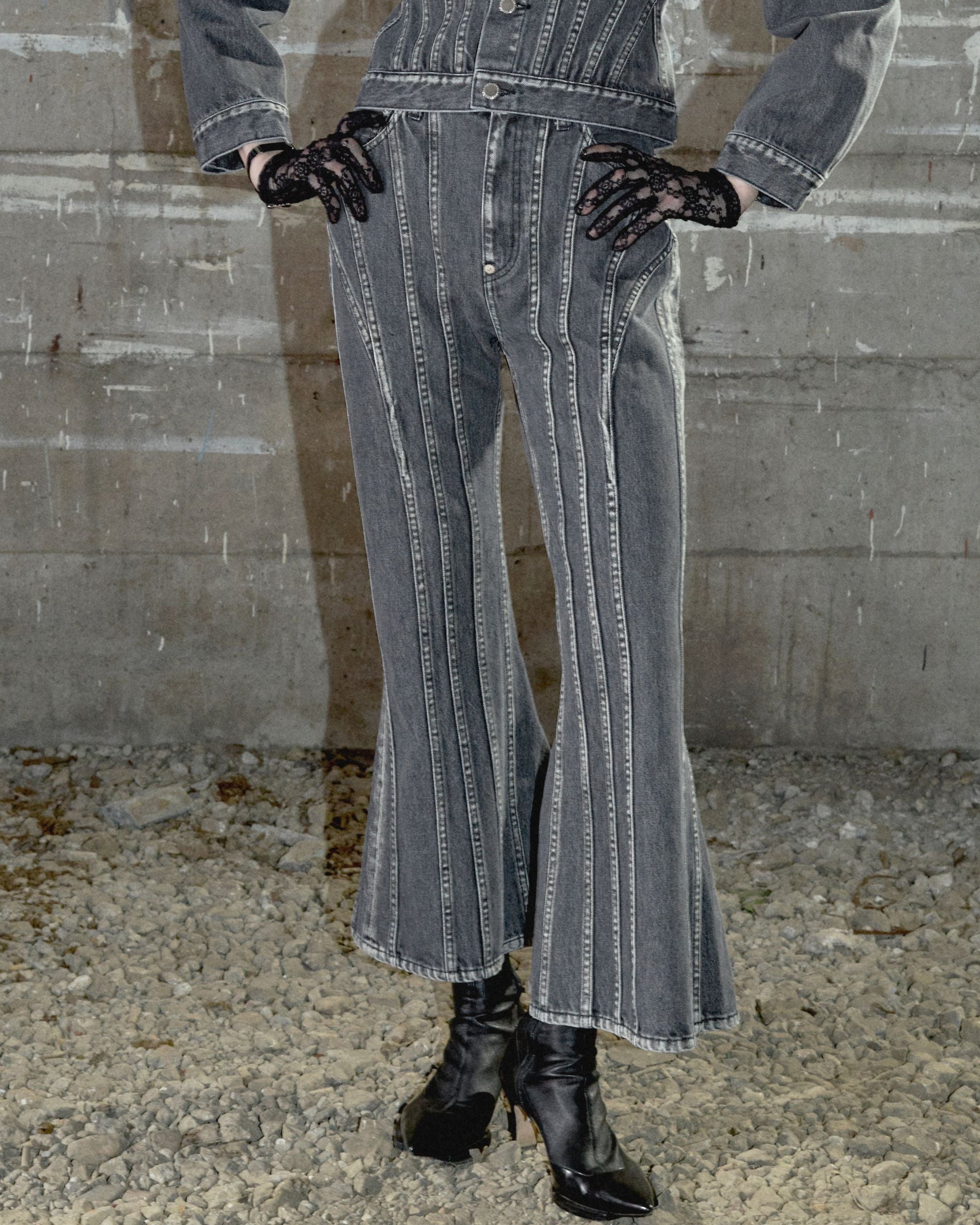 WASHED DENIM CORSET FLARED PANTS