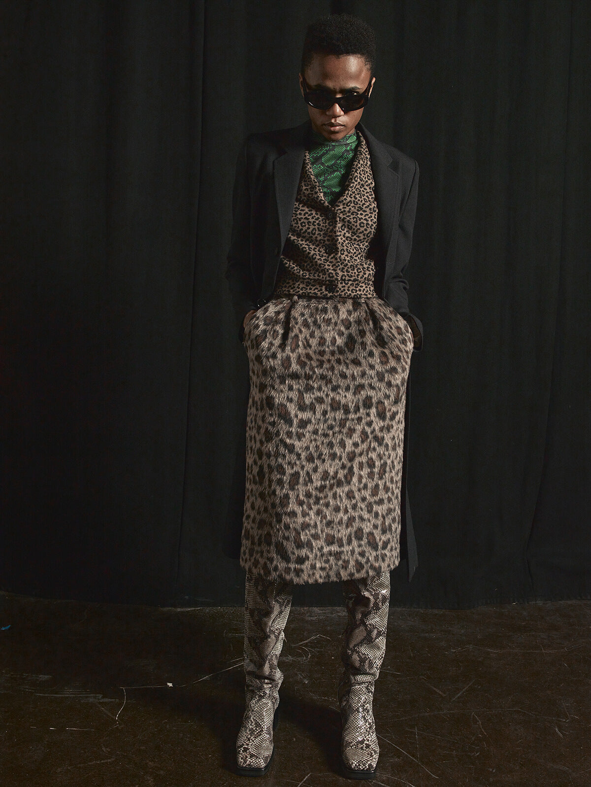 LEOPARD SHAGGY TUCKED SKIRT