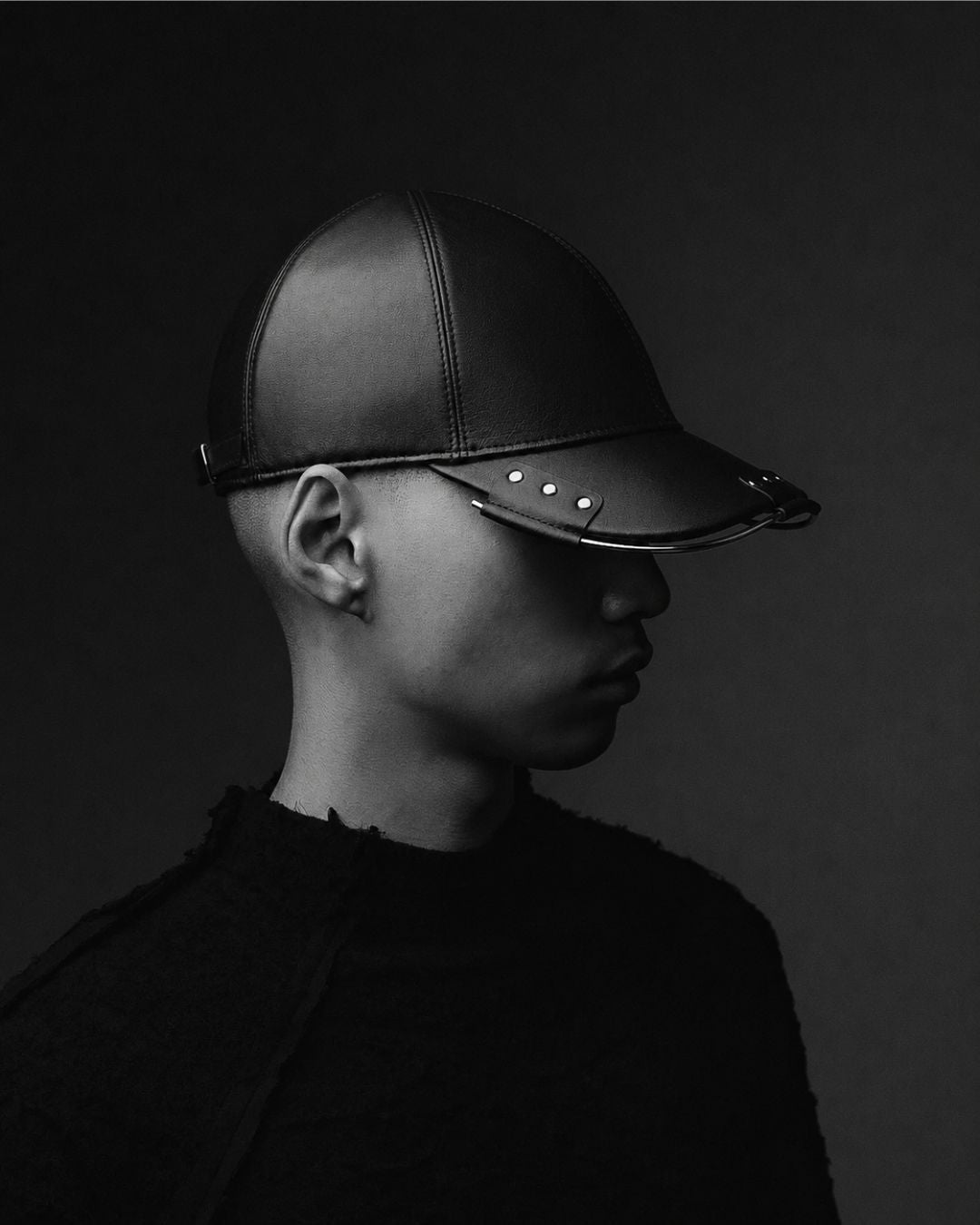 FRAMED LEATHER CAP