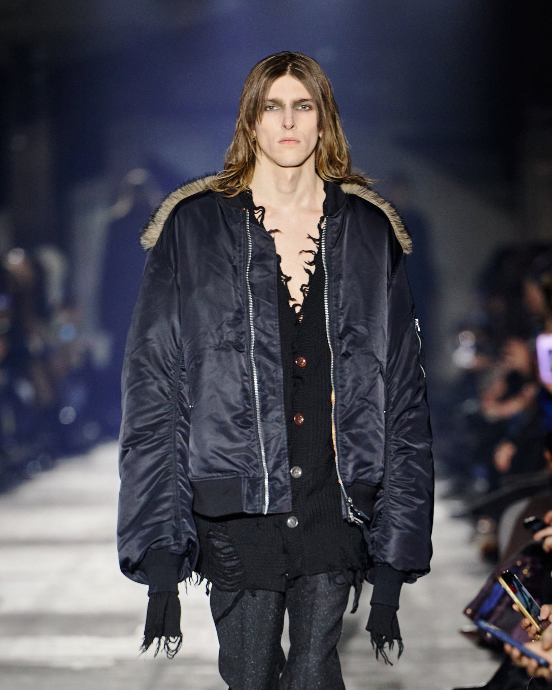 NYLON MASSIVE ROUNDED SLEEVE BOMBER JACKET WITH BACK FUR