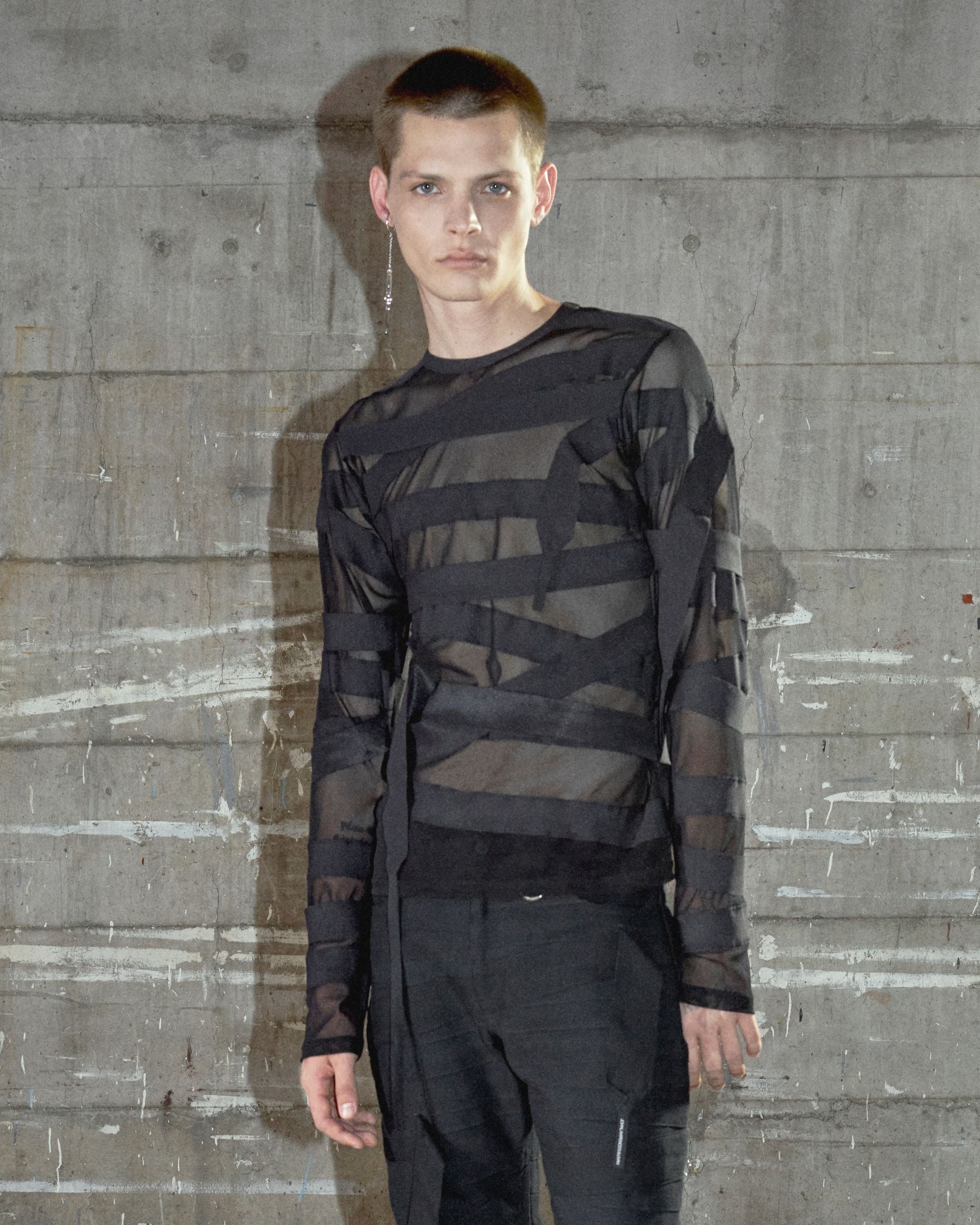 【3/27発売予定】BANDAGED PULLOVER