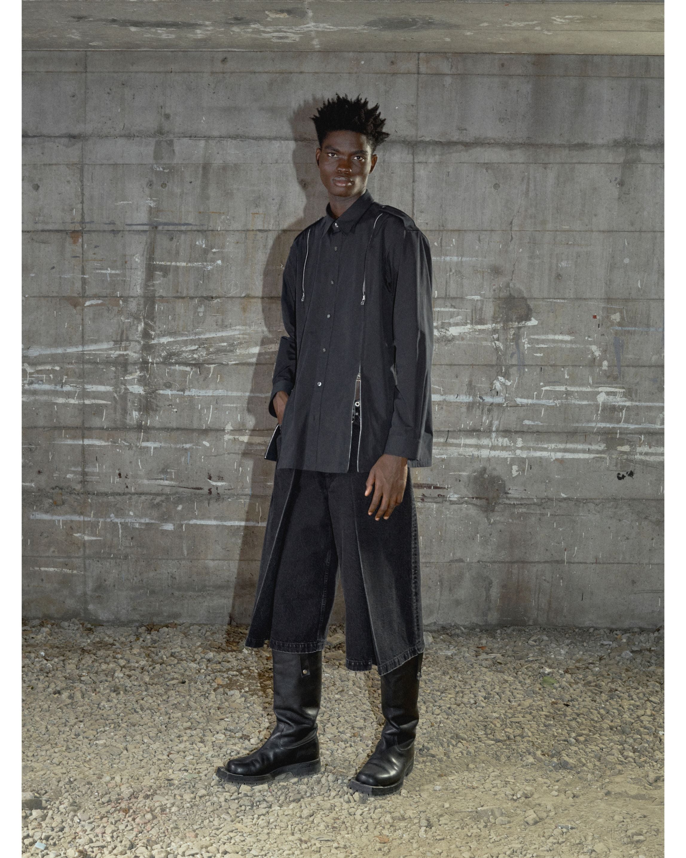 BROADCLOTH ZIPPED SHIRT