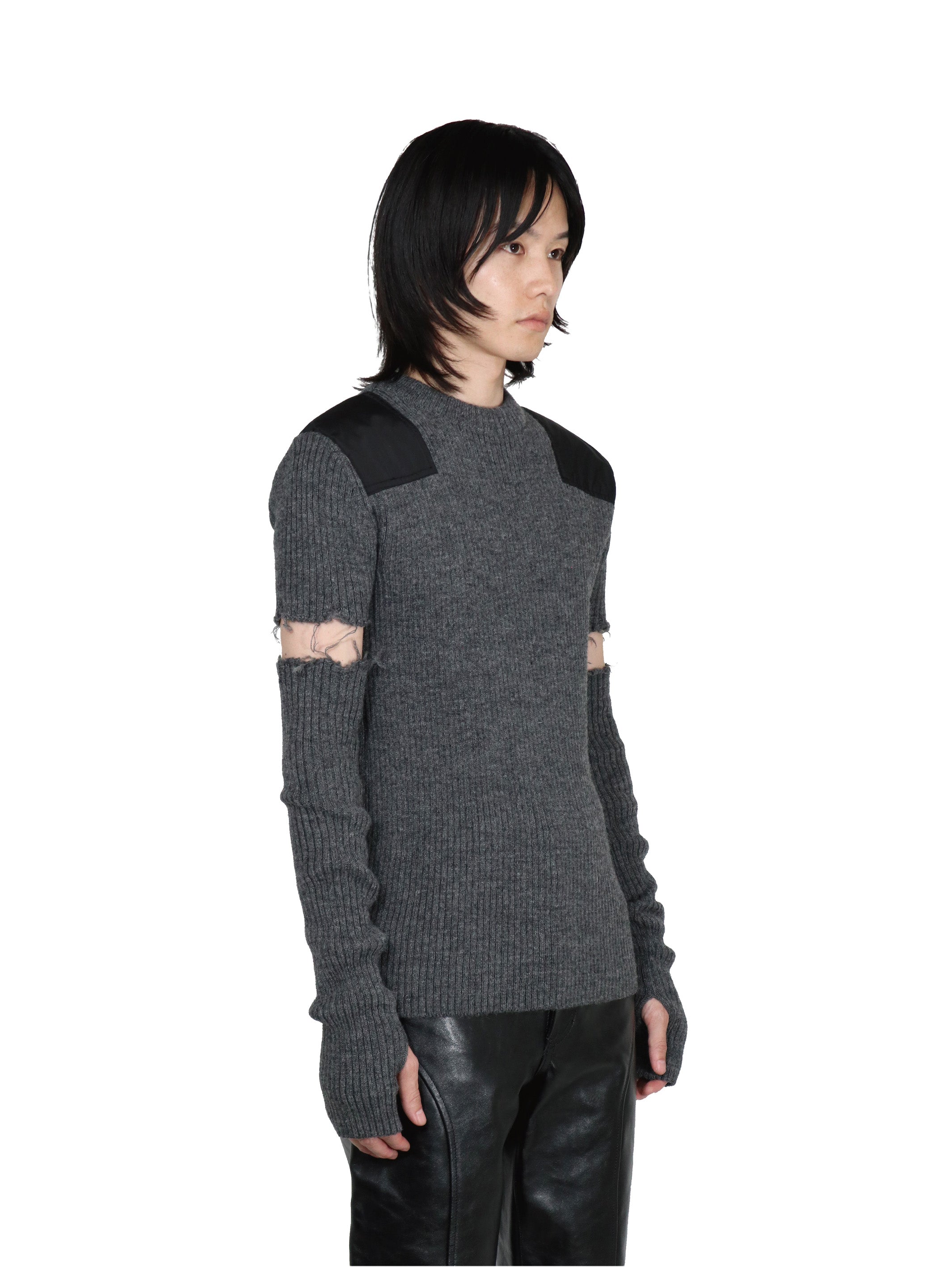Shoulder patch rib knit sweater with gloves