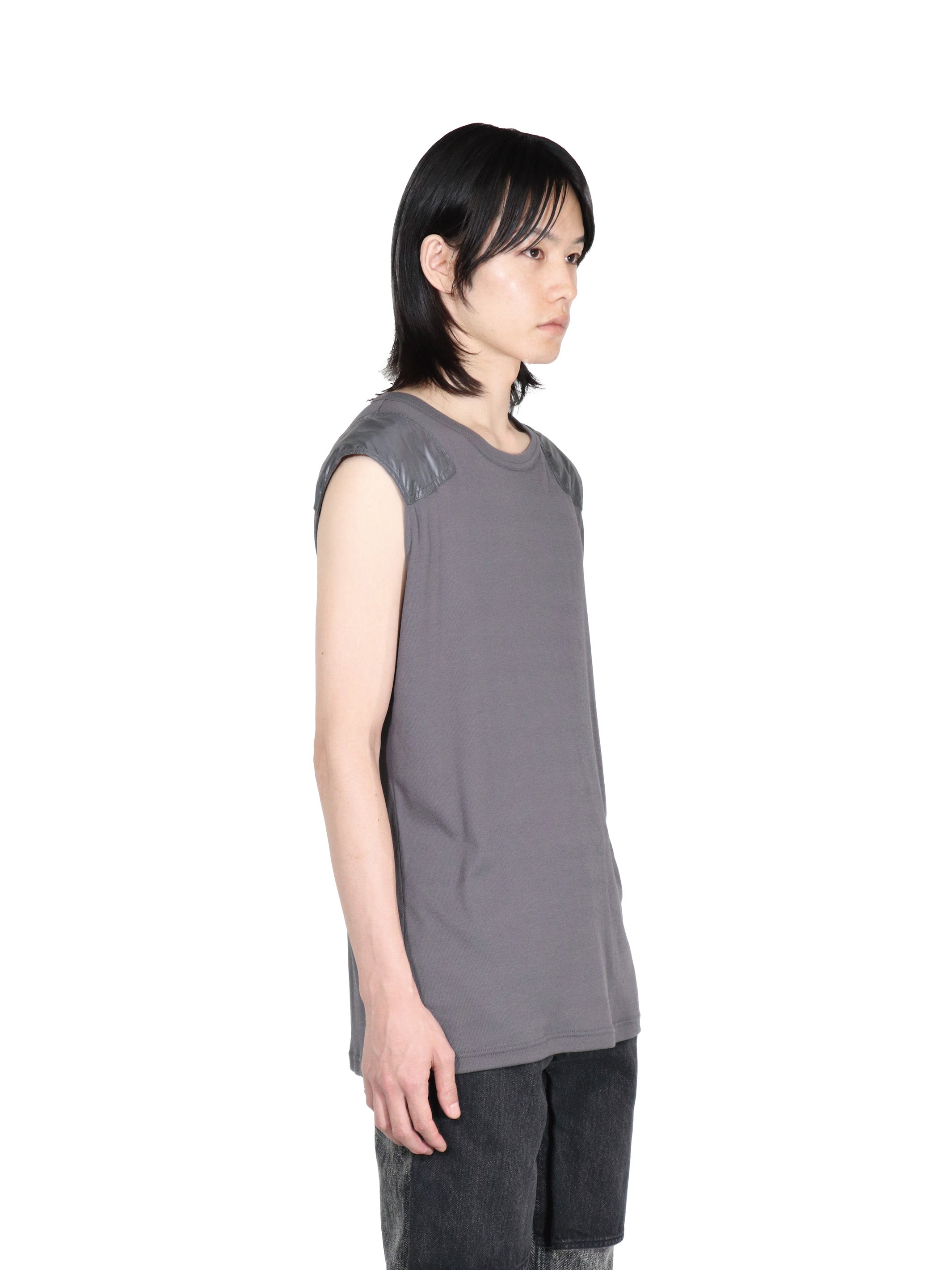 Rib shoulder patch sleeveless top