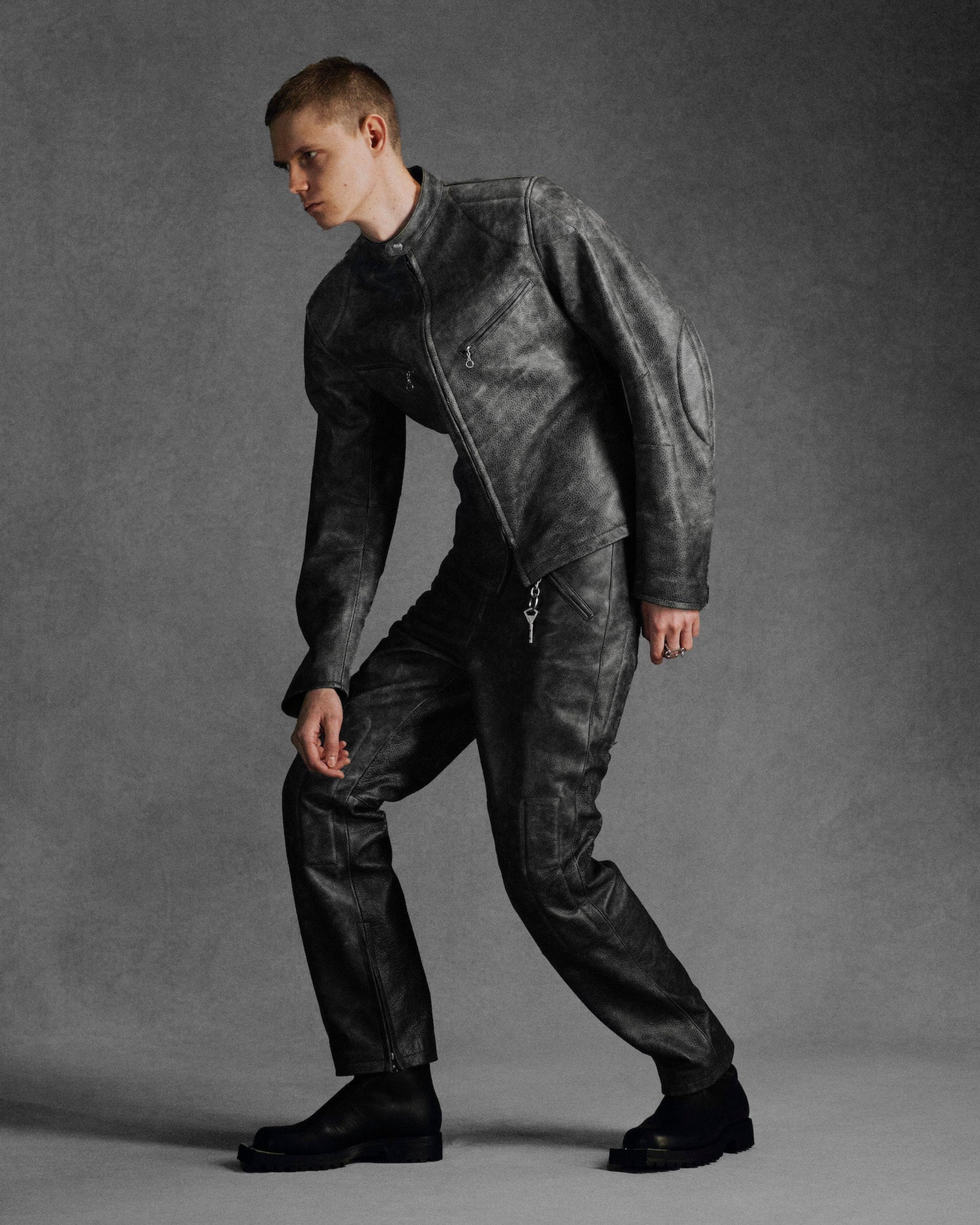 METAL TOE ZIP-UP BOOTS