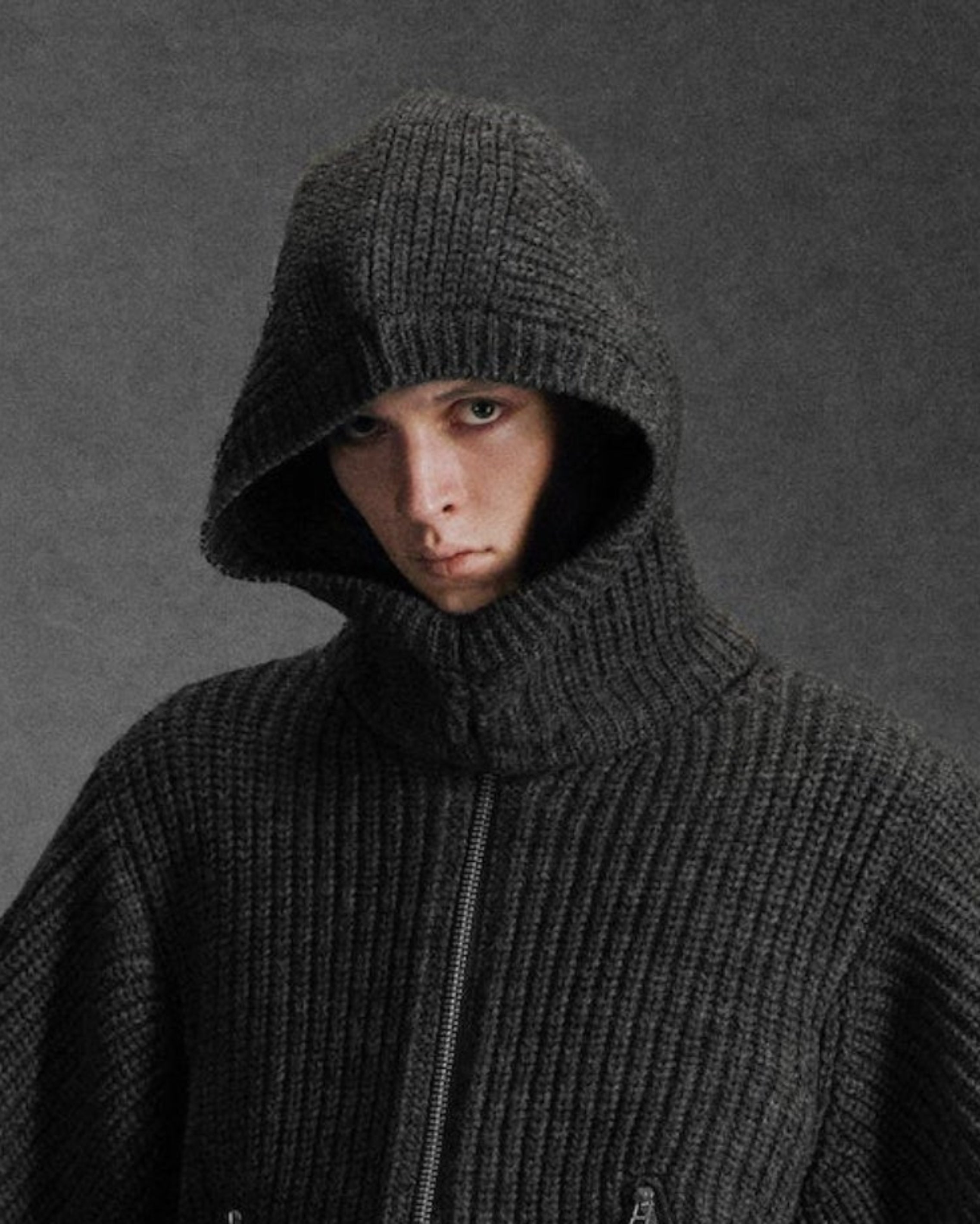 RIBBED KNIT HOOD