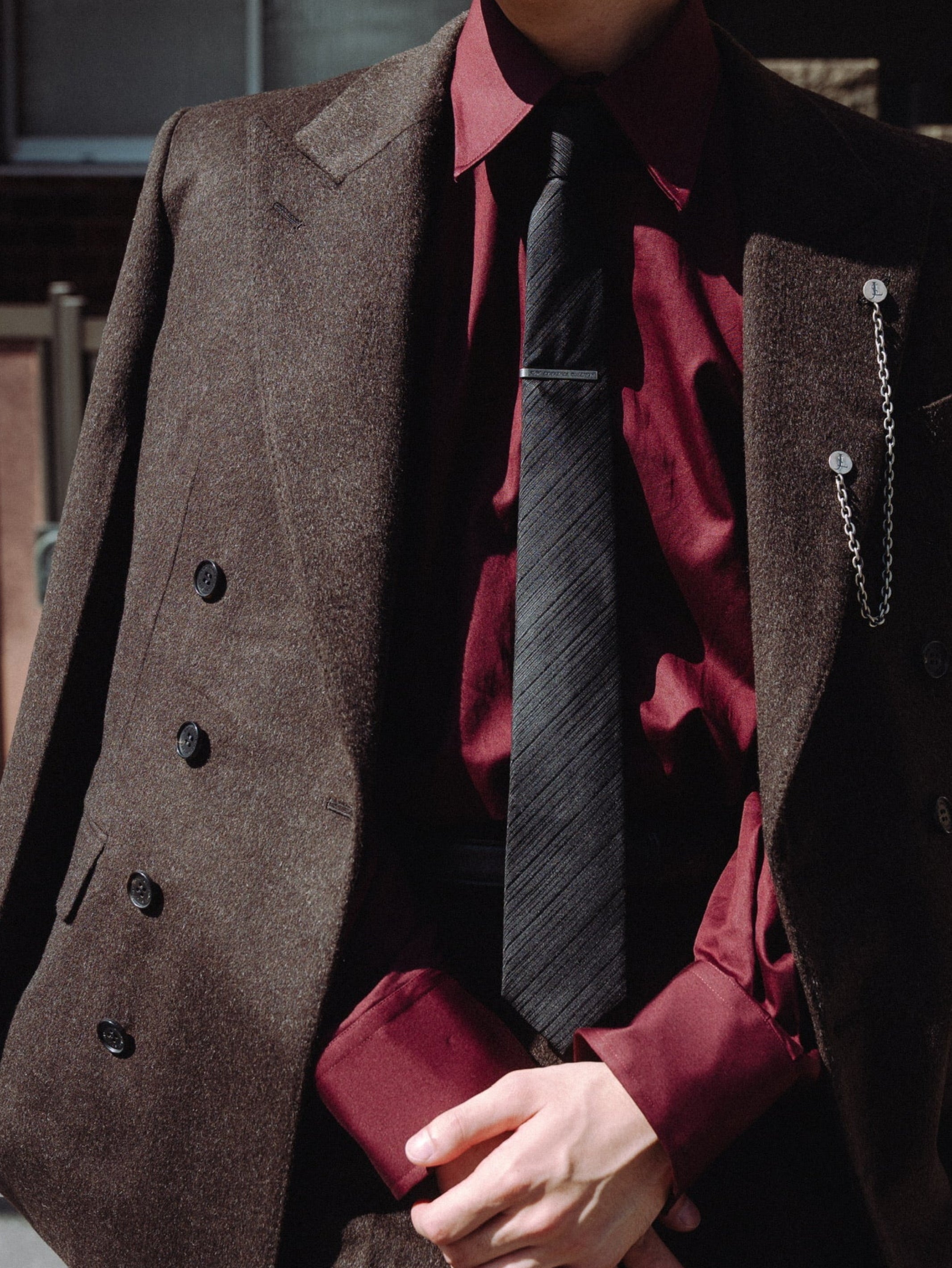 SILK SHADOW REGIMENTAL NECK TIE