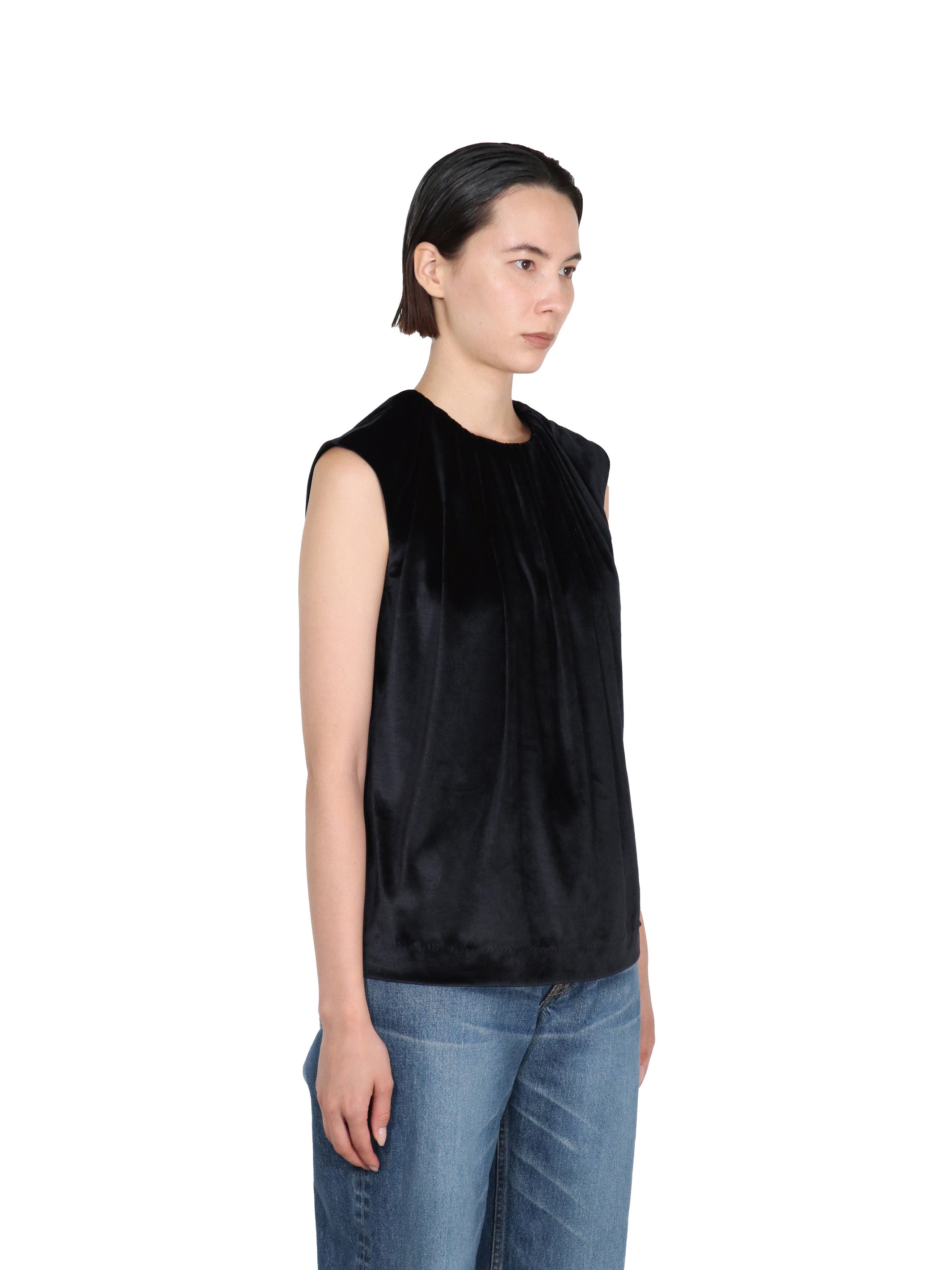 VELOUR GATHERED SLEEVELESS TOP