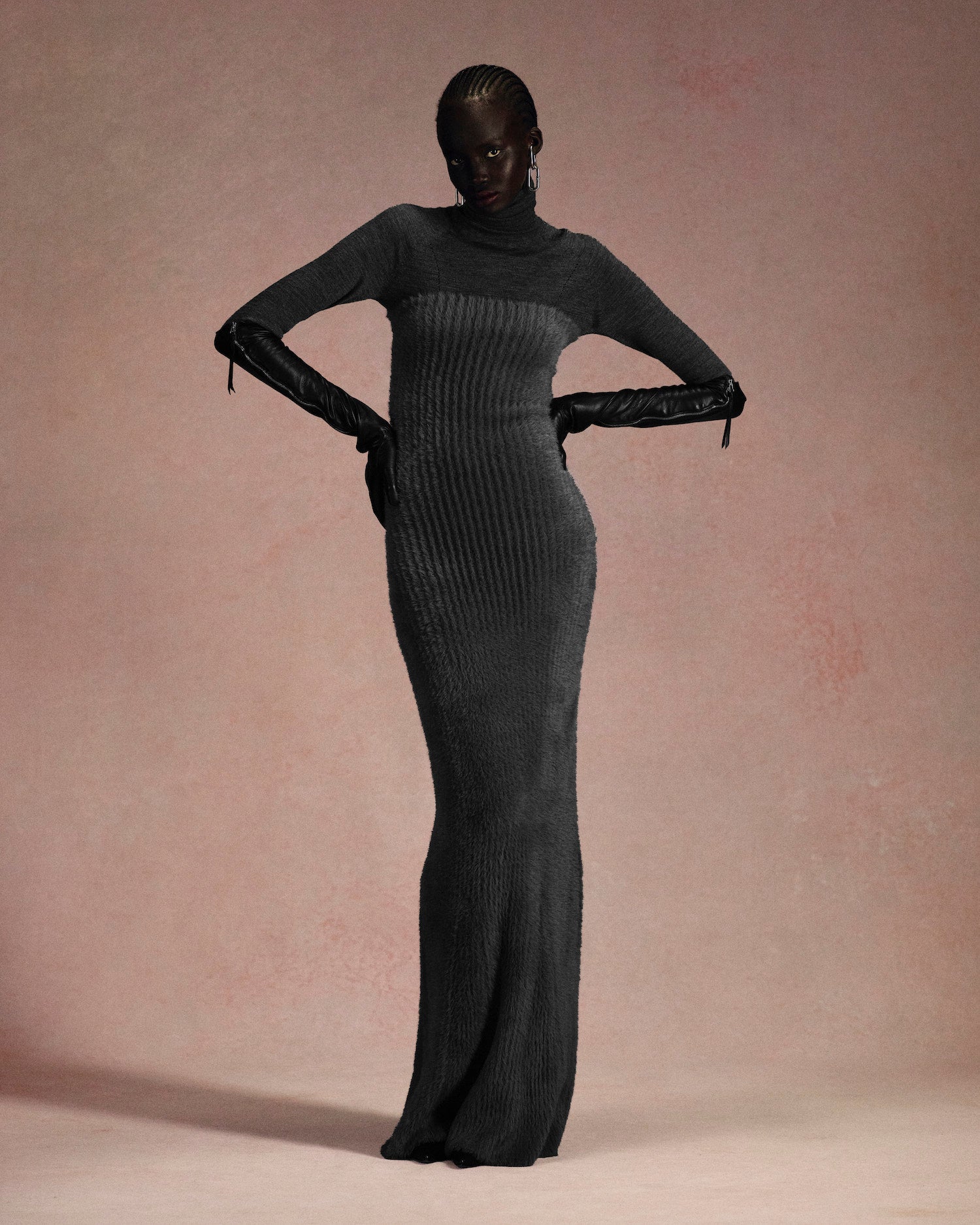 TURTLE NECK KNIT SWEATER