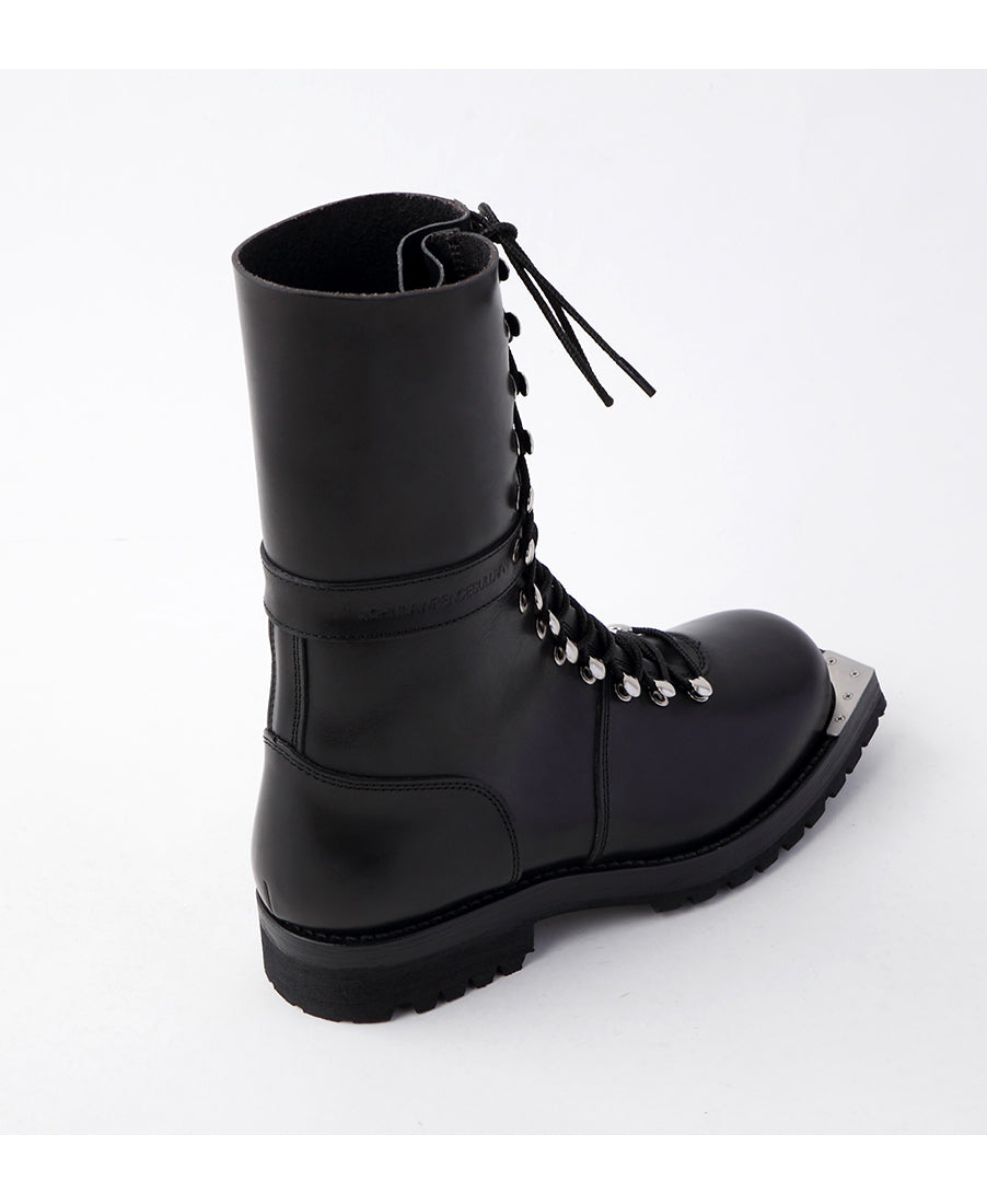 Metal toe combat boots