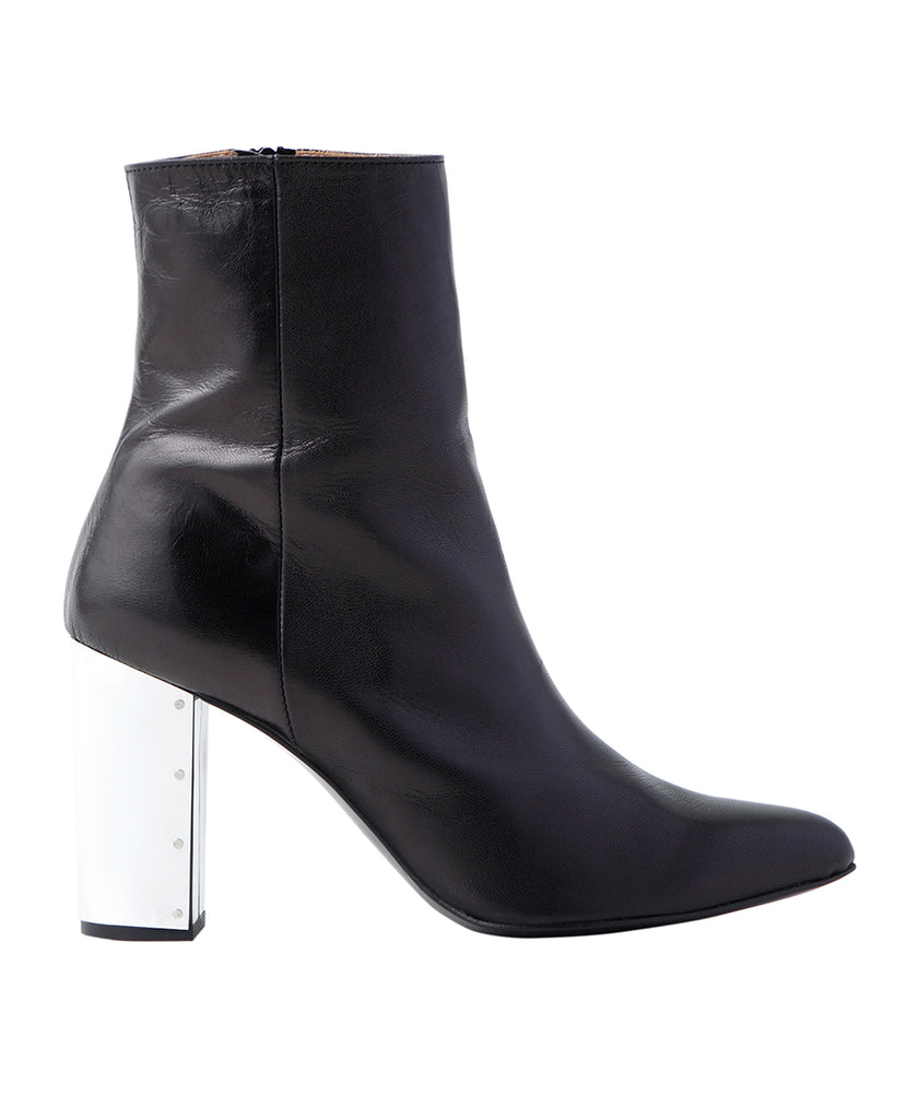 METAL HEEL LEATHER BOOTS